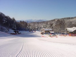 泊まって楽しみたいリゾートにあるスキー場