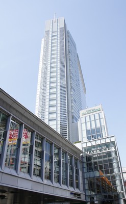 施設と駅が繋がっているので、アクセスが便利