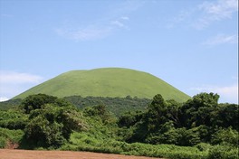 五島のシンボル「鬼岳」