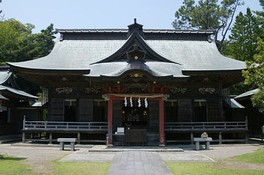 茨城県の文化財にも指定された大洗磯前神社の拝殿