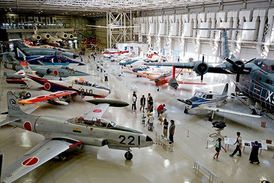 各務原で誕生した飛行機も展示している