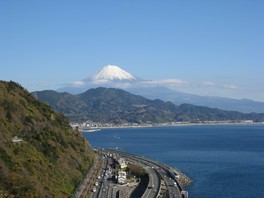 富士山から伊豆半島まで大パノラマを一望