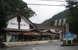 節限定で登場する岩津ねぎ料理や、鹿肉料理が人気