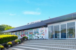 フードコートで味わえる栃木のブランド肉を使ったメニューが人気