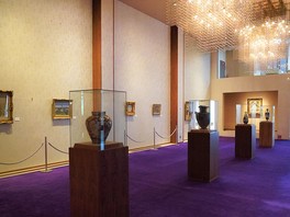 季節に合わせて年4回展示替えが実施される