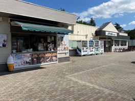 鳴子温泉の玄関口にあるパーキングエリア