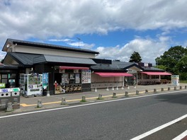 鳴子温泉の玄関口にあるパーキングエリア