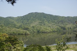 太平山には尾浦八景という歌碑が8ヶ所に設置されている