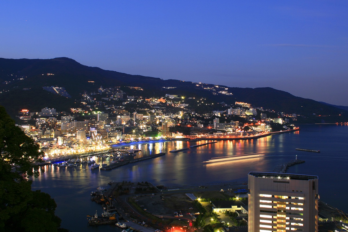 熱海城 夜景時間 Yakei Hours ウォーカープラス