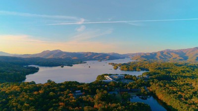 裏磐梯高原 桧原湖付近 の紅葉 福島県 の情報 ウォーカープラス