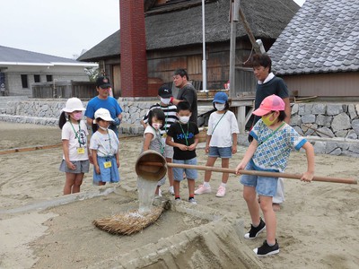 恋人の聖地 うたづ臨海公園 香川県 の情報 ウォーカープラス